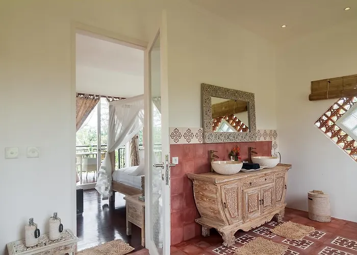 Sebatu Sanctuary Eco-resort 4* テガララン